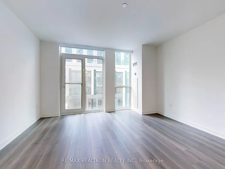 100 Dalhousie St #414 — Photo 10