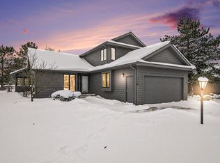 1794 Spring Meadow Ct SE #10, Caledonia, MI