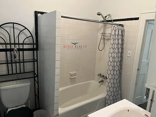 Rented by Voro NYC | media 12