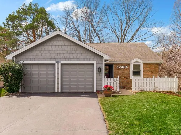 12384 W 82nd Pl, Lenexa, KS 66215
