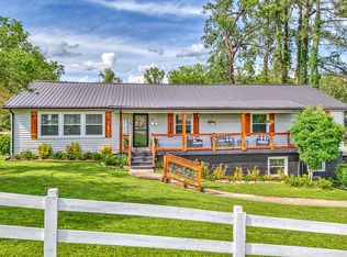 411 College Ave E, Carthage, TN 37030