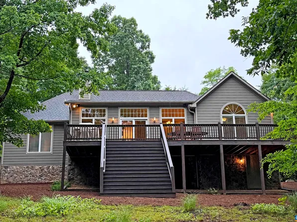 267 Cedar Glen Close, Nellysford, VA 22958