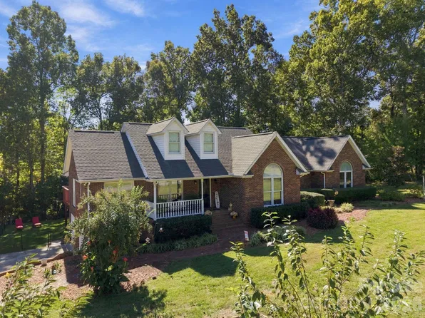 31612 Ameron Cir, Albemarle, NC 28001
