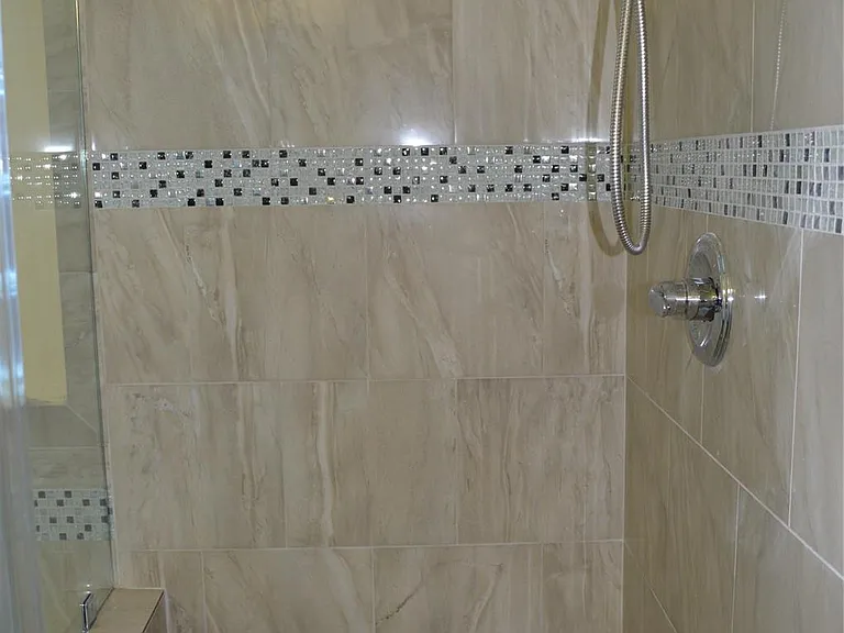 6210 Marble Hollow Ln — Photo 21