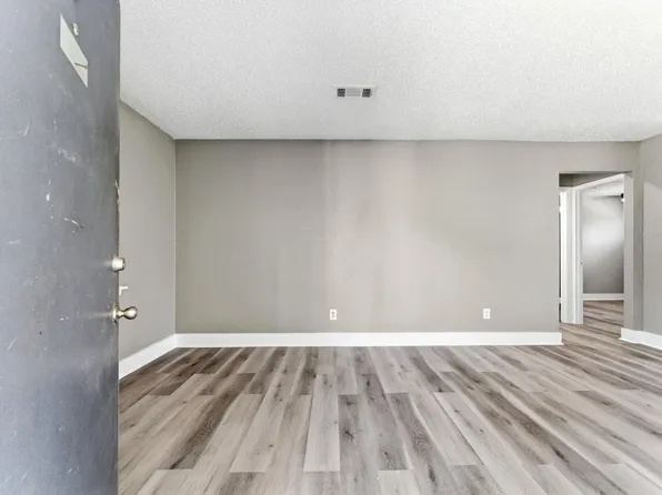 16957 Rabon Chapel Rd, Montgomery, TX 77316