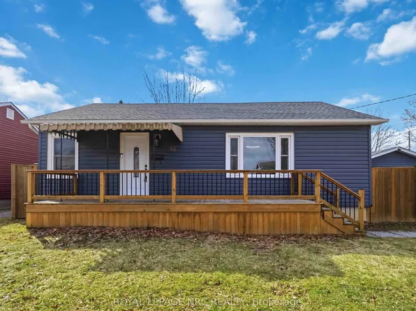 45 Shakespeare Ave, Saint Catharines, ON L2R 6M8