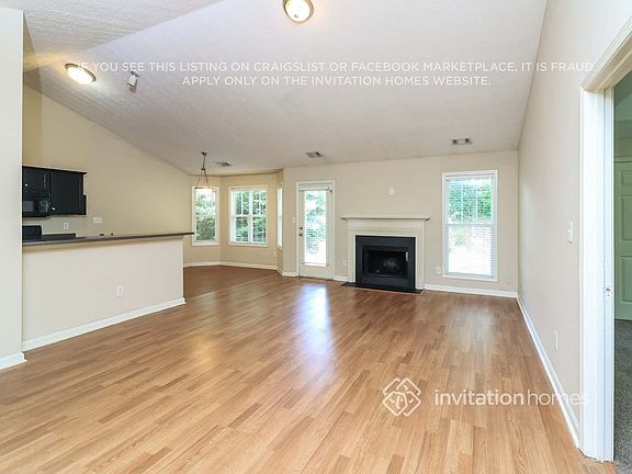 4th image of 305 Cole Creek Dr