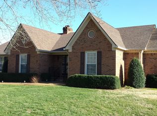 1415 Spainwood St, Columbia, TN 38401