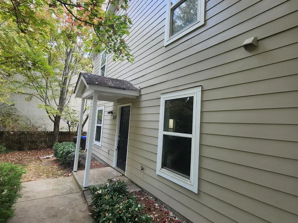 250 Blessing Way, Roswell, GA 30075