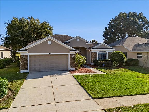 2nd image of 3823 Beacon Ridge Way