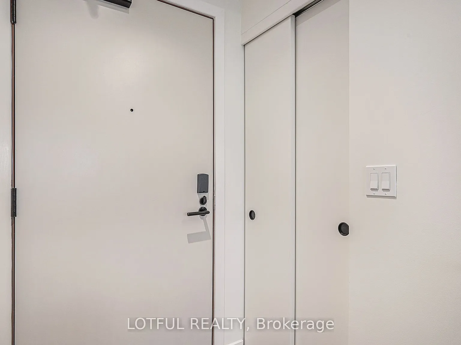 1 bed, $2,100 — Photo 2