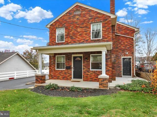 1027 Quentin Rd, Lebanon, PA 17042