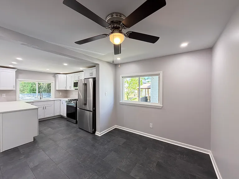 320 Chestnut St #1 — Photo 14
