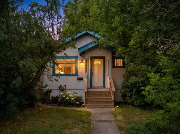 2115 E 14th St SW, Calgary, AB T2T 3T2