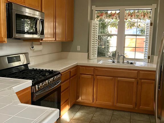 New range/microwave
