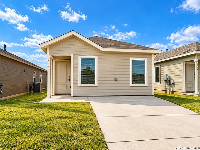4 bed, 2.0 bath, 1375 sqft, $1,450 — Photo 1