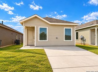 6743 Chert Chase, Elmendorf, TX 78112