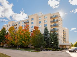 237 Auburn Dr #304, Waterloo, ON N2K4G9