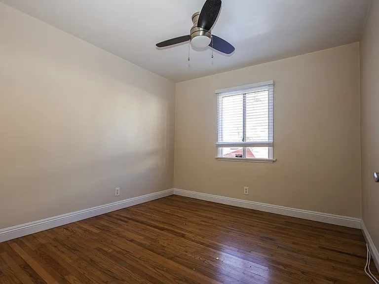 506 Avenida Victoria — Photo 8