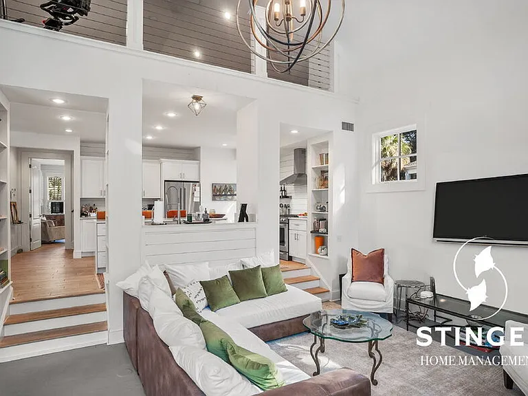 174 Spanish Point Dr — Photo 15