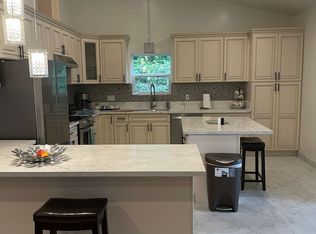 94094 Hilltop Dr, Gold Beach, OR 97444