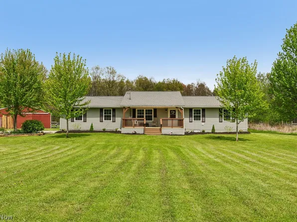 8965 Corbett Rd, Diamond, OH 44412