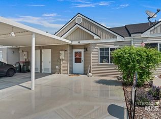 98 E Waterbury Ln, Meridian, ID 83646