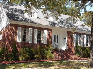 1700 Breckenridge Dr, Little Rock, AR 72227