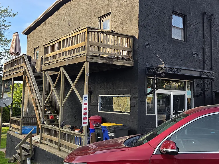 14 W Main St — Photo 1