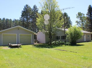 715 Stark Dr, Mio, MI 48647