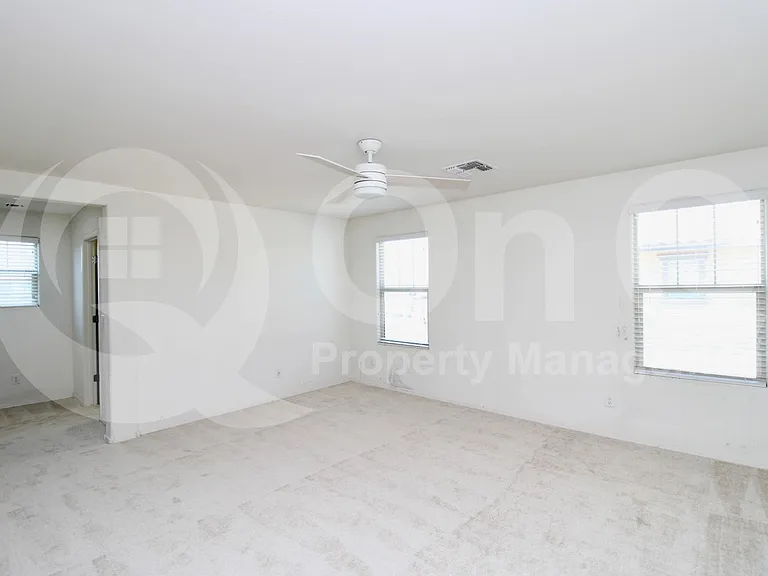 2968 S Washington St — Photo 7
