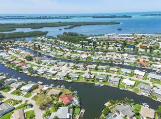 4528 Mangrove Point Rd, Bradenton, FL 34210