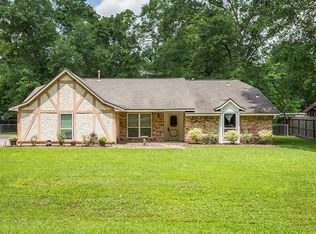 1807 Athens Dr, New Caney, TX 77357