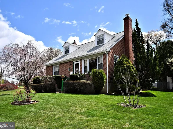 200 Larchwood Rd, Springfield, PA 19064