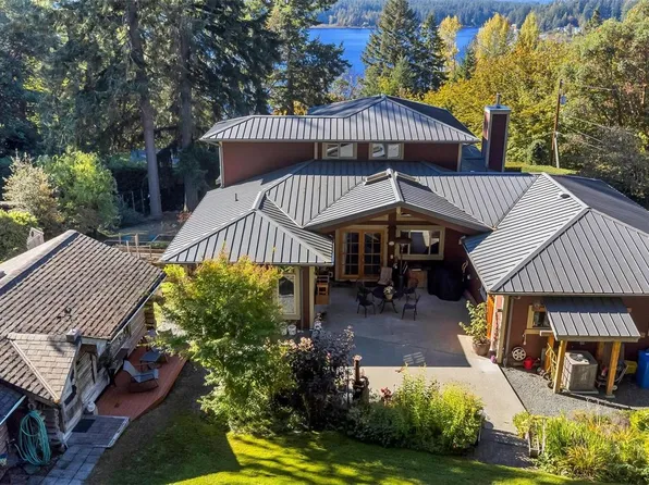 1870 Munsie Rd, Cowichan Valley, BC V8H 2A8