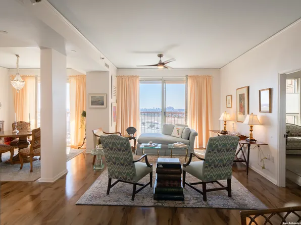 1 Towers Park Lane #1515, San Antonio, TX 78209