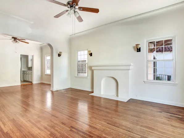 Curson, 315-323 N Curson Ave #206, Los Angeles, CA 90036