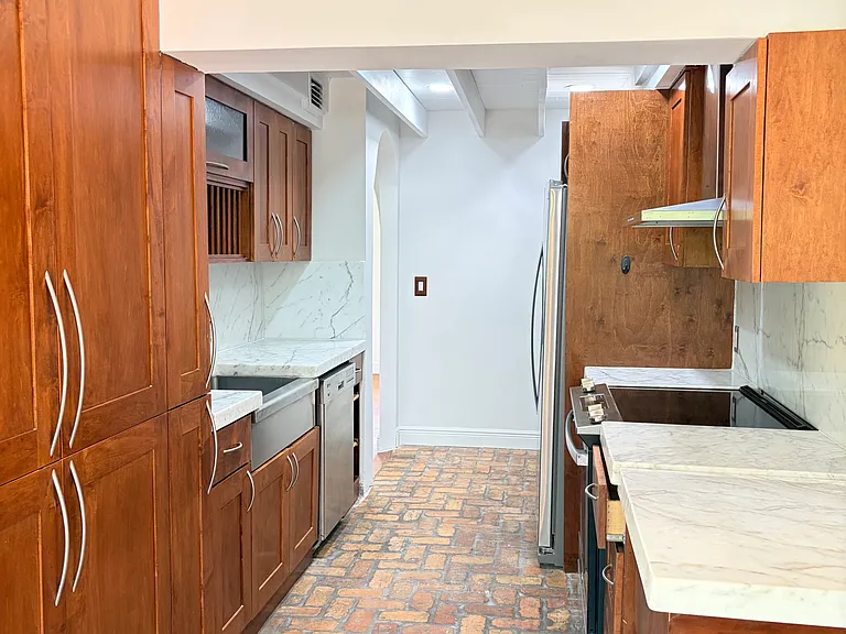 8101 SW 99th St — Photo 3