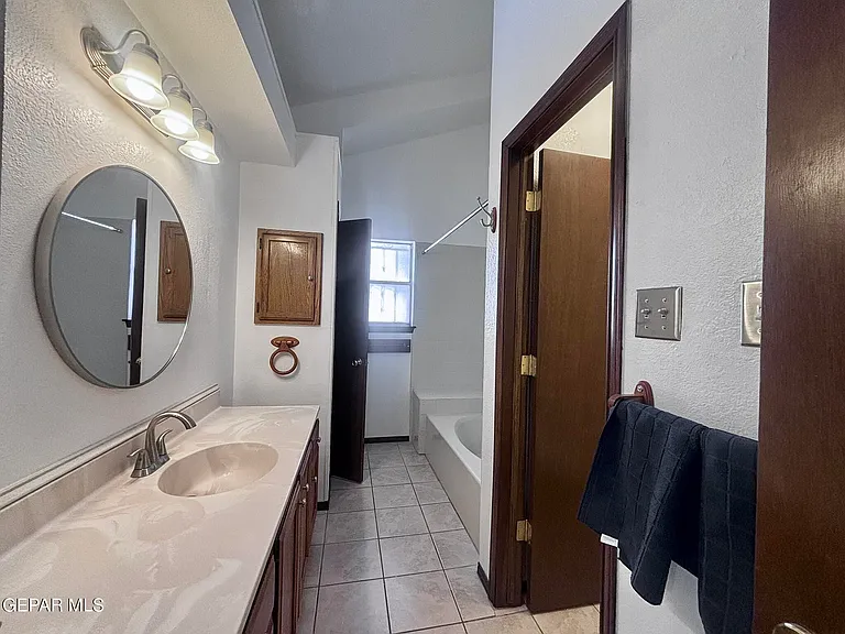 11578 Chaplin Ct — Photo 12