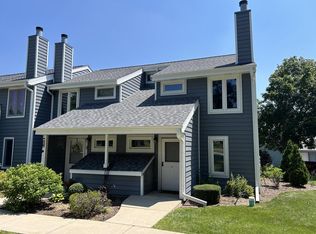 1523 Grandview Ct, Kansasville, WI 53139