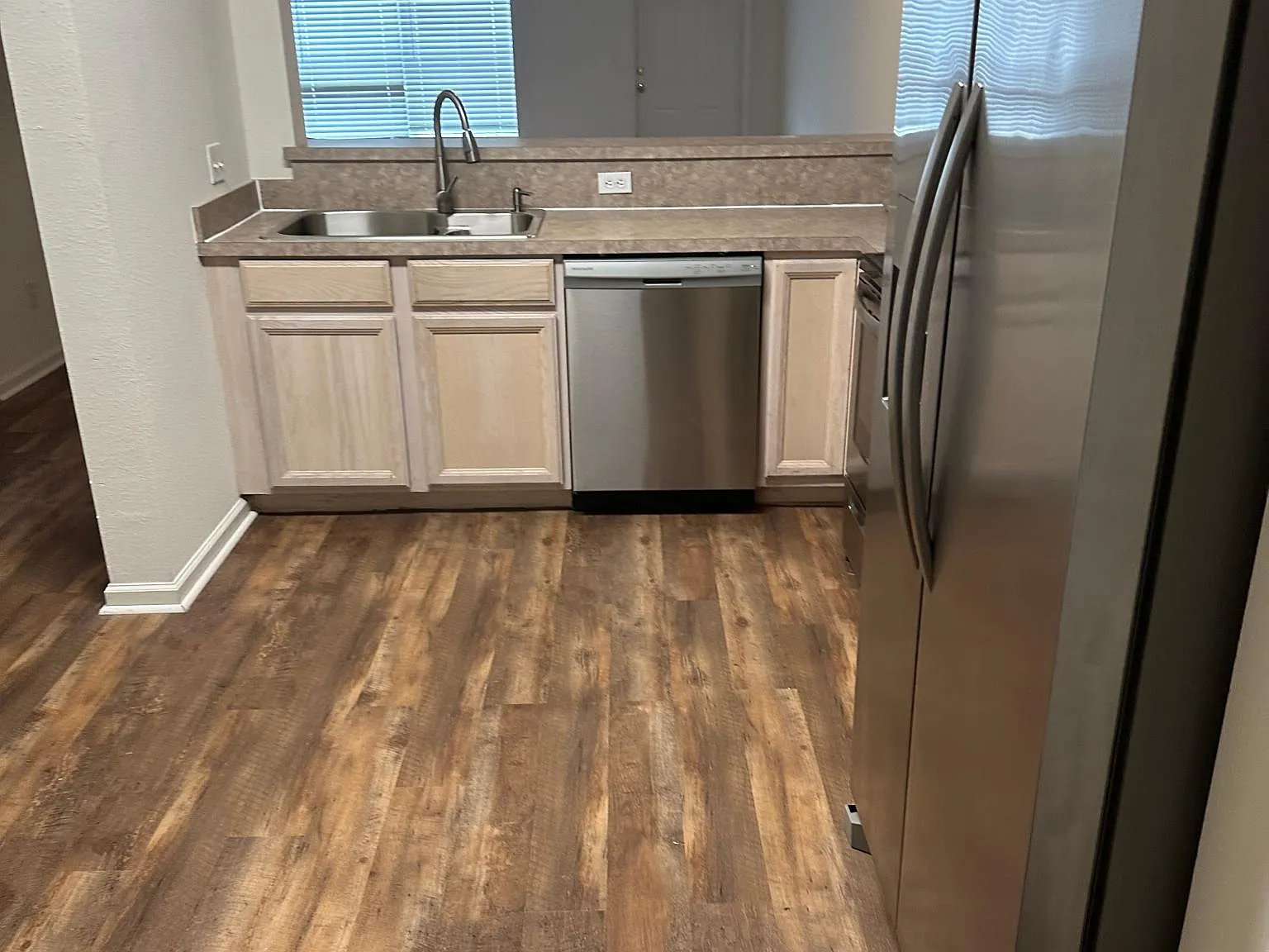 304 Southern Branch Ln — Photo 4