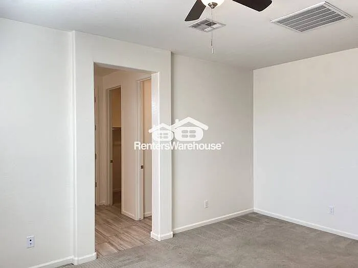 729 W Nova Pl — Photo 10