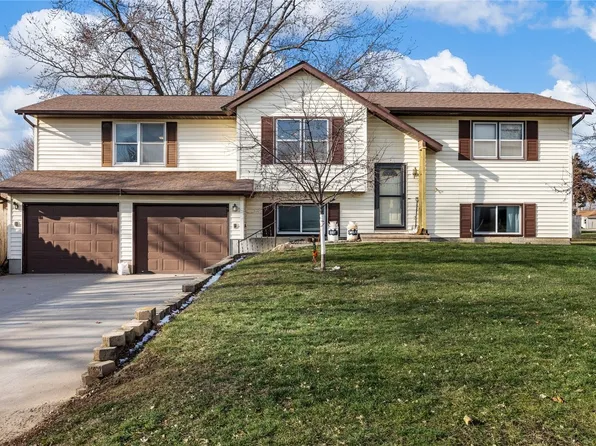 303 W Jefferson Ave, Urbana, IA 52345