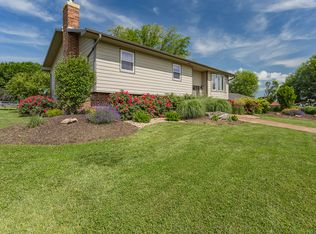 12831 246th St, Lawrence, KS 66044