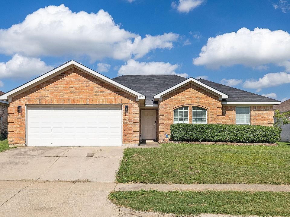 1st image of 1719 Wolf Creek Dr