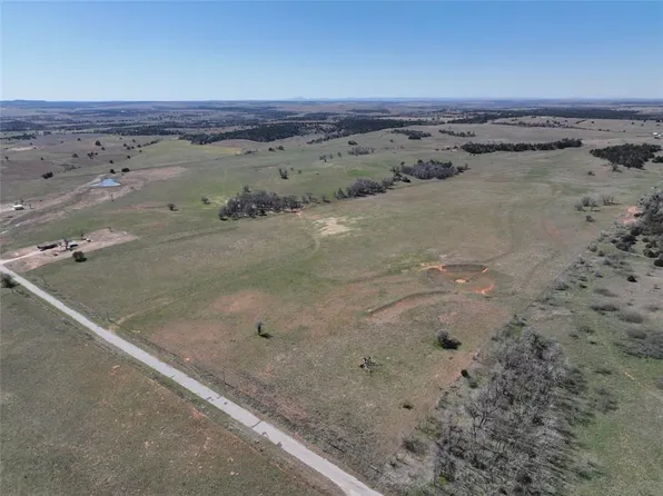County St #2700, Anadarko, OK 73005