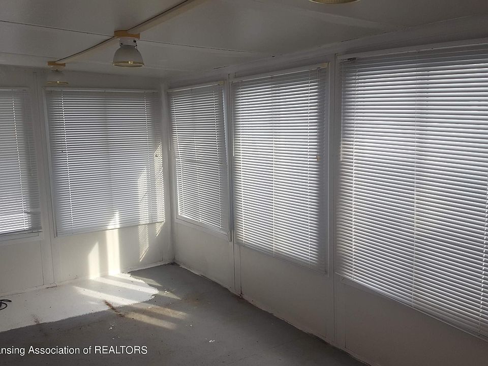 2nd image of 608 N Morton St