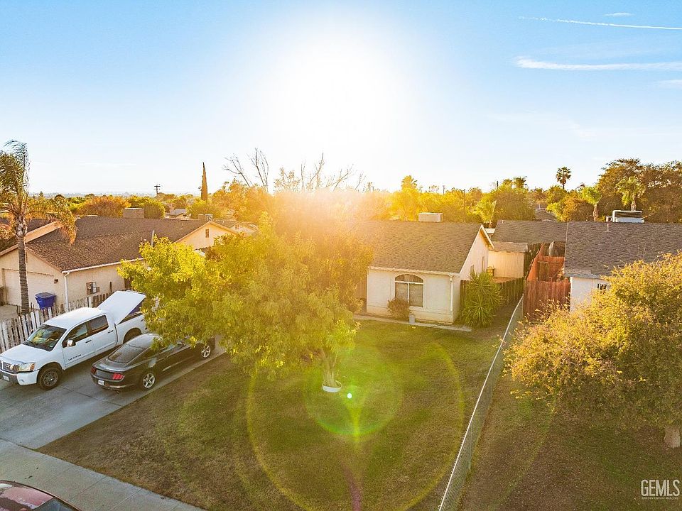2nd image of 1302 Laity Ct