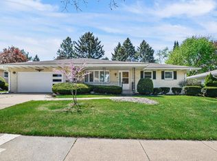 1905 Windom Way, Madison, WI 53704