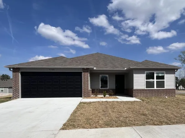 4100 Red Maple Ln, Alexander, AR 72002